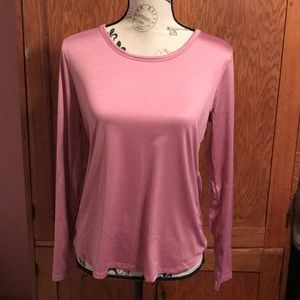 Athletic long sleeve